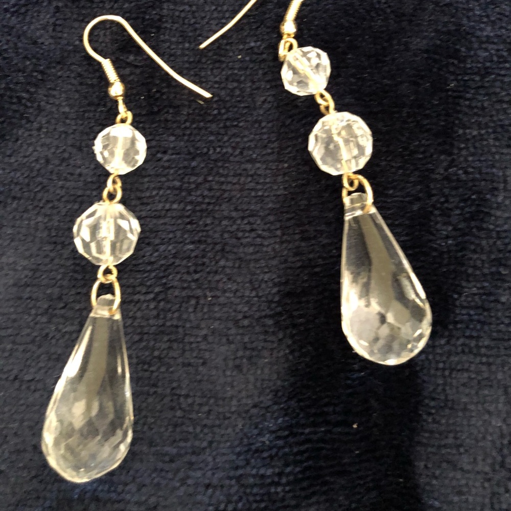 Tear drop beaded earrings
